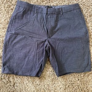 Banana Republic size 36 shorts